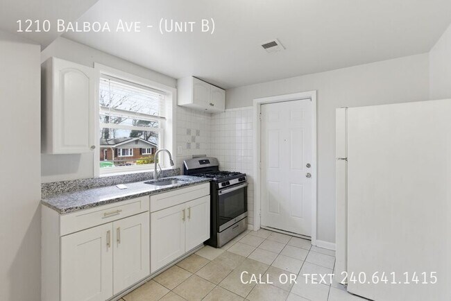 Building Photo - 1210 Balboa Ave