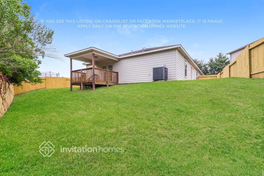 Building Photo - 28842 Llano River Loop