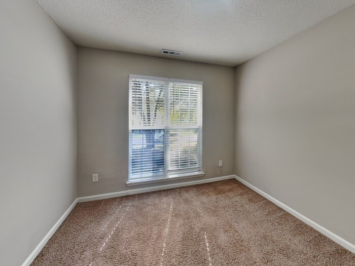 Building Photo - 11307 Astoria Dr