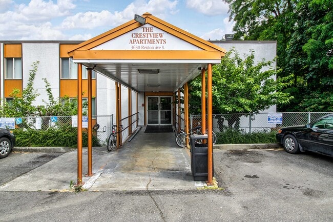 Entry - Crestview