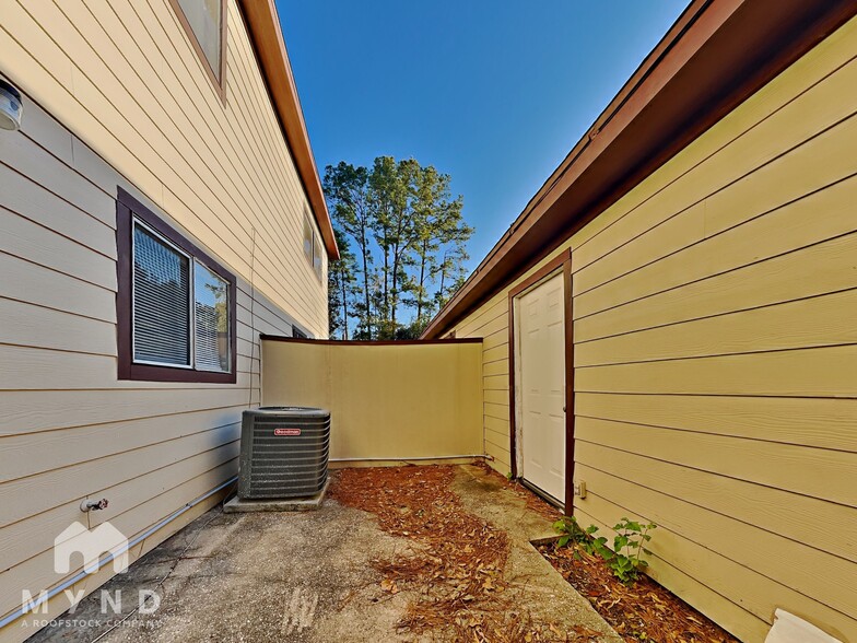 Building Photo - 5834 Twisted Pine Ct