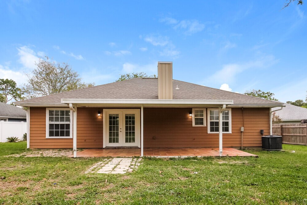 Building Photo - 8028 Bannockburn Dr