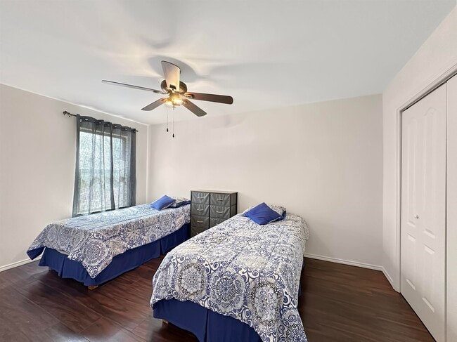 Building Photo - 5714 Montevista Dr