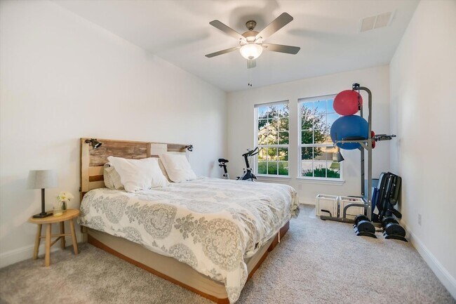 Building Photo - 5608 Cimarron Rdg Ln