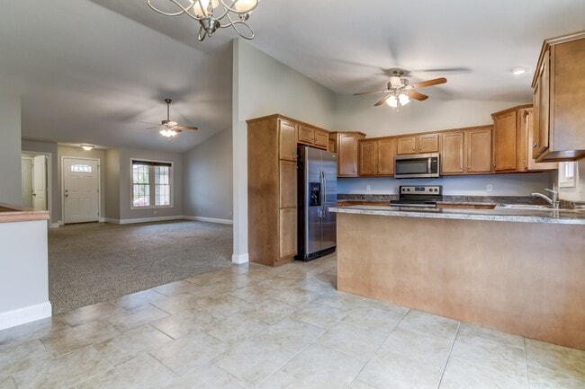 Building Photo - 2909 Cindy Ln