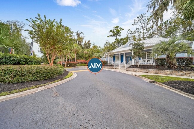 Building Photo - Second-Floor 1BR at The Estate at Westbury
