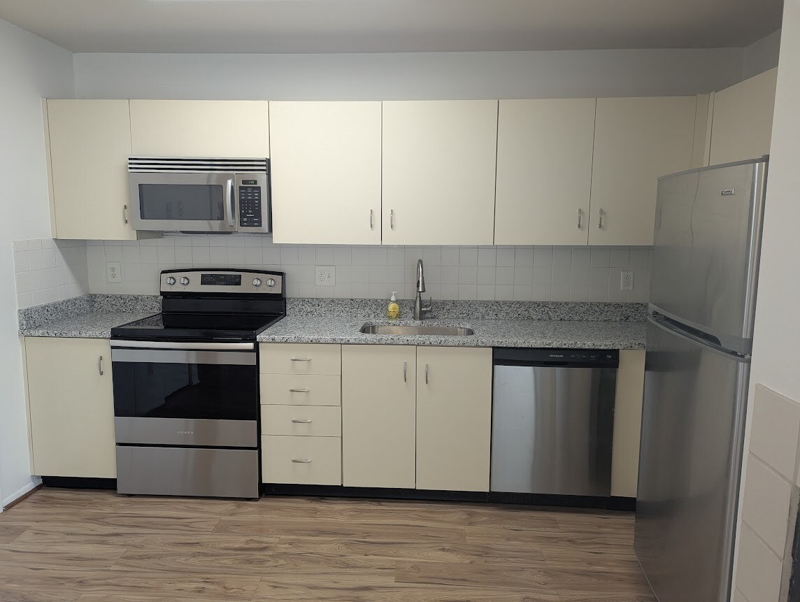 Building Photo - 6903 Jones View Dr