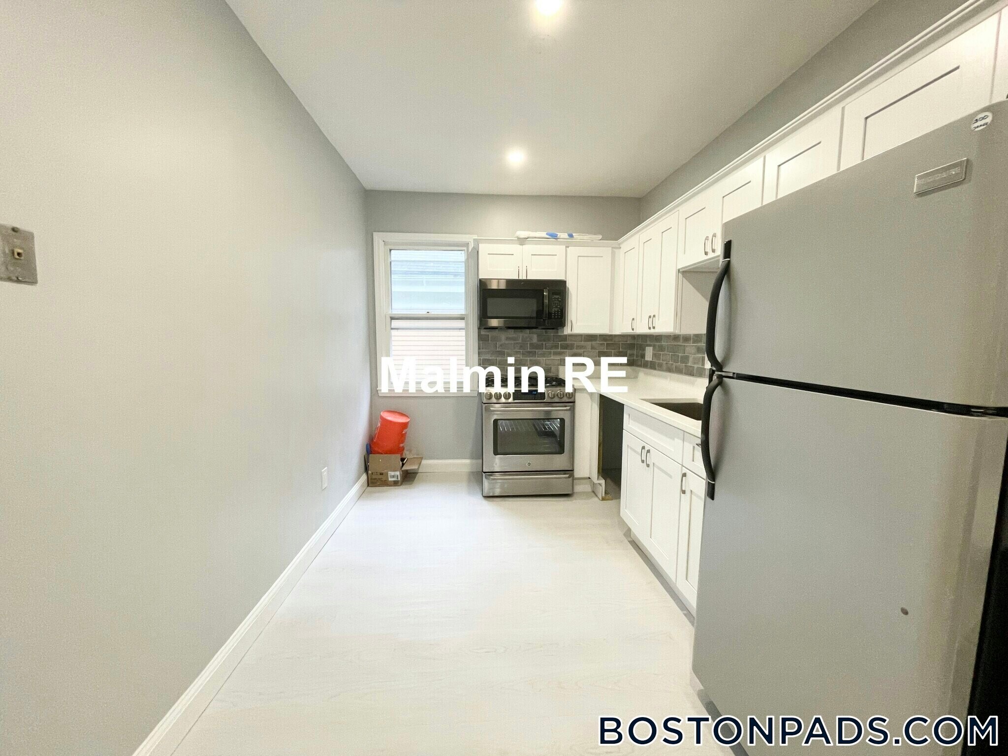 Building Photo - 183 Prospect St