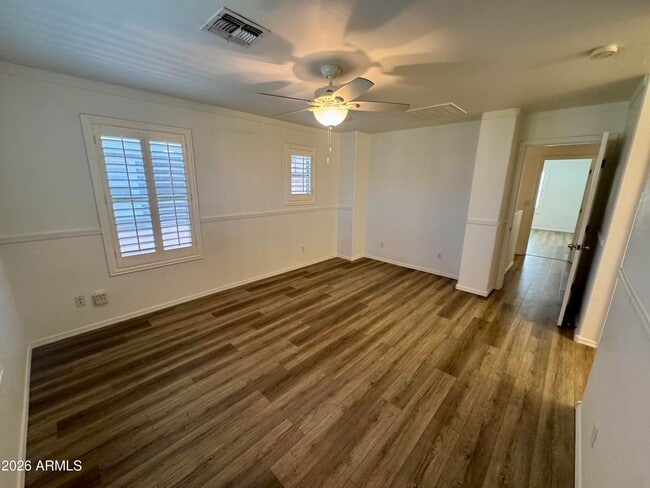 Building Photo - 2896 Claire Dr