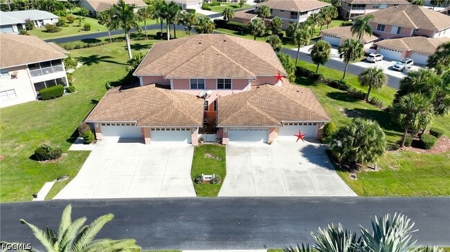 Building Photo - 19999 Lake Vista Cir