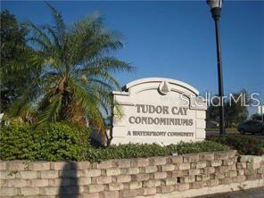 Building Photo - 9105 Tudor Dr