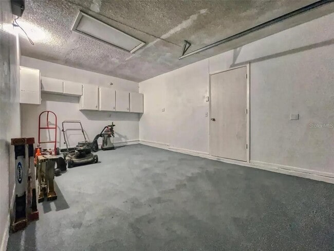 Building Photo - 1836 Plumtree Dr