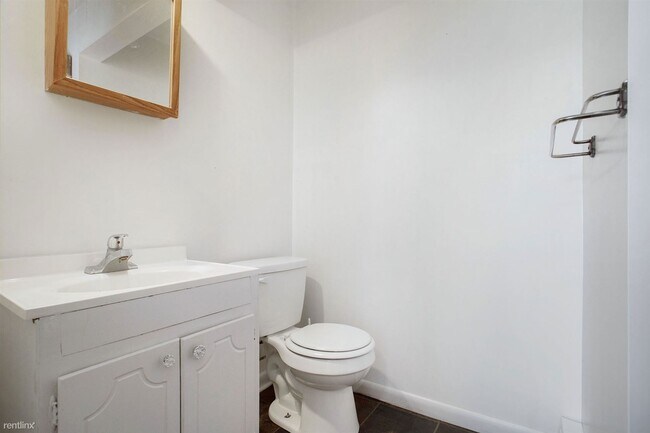 Building Photo - 2 br, 1 bath House - 62701 Red Arrow Hwy U...