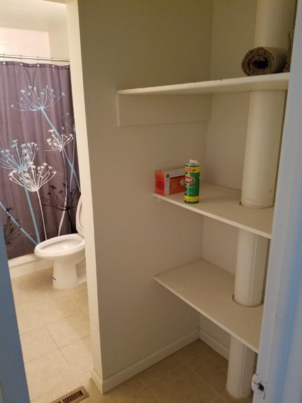 Building Photo - 1907 Messenger Cir