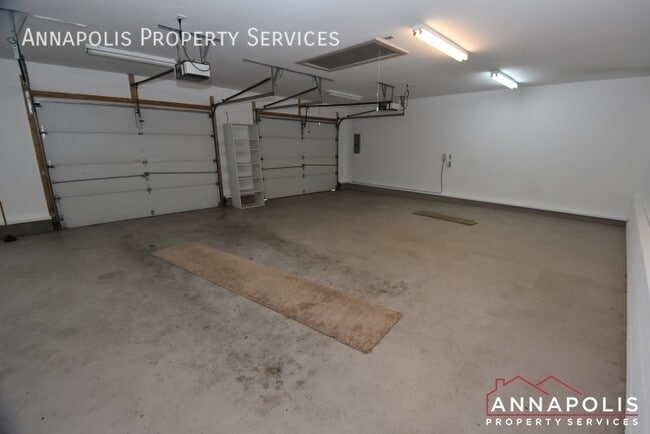 Building Photo - 1663 Canonade Ct