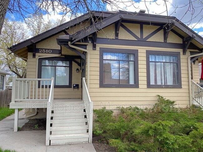 Primary Photo - 2510 2nd Ave N