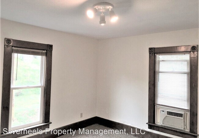 Building Photo - 2 br, 1 bath House - 408 Fulton Street
