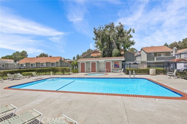 Building Photo - 760 Golden Springs Dr