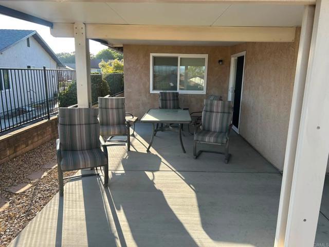 Building Photo - 1404 Highridge Dr