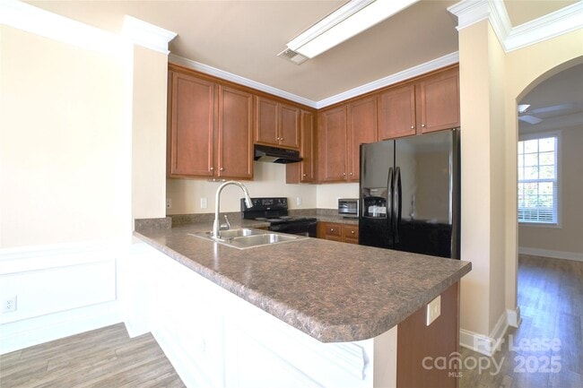 Building Photo - 11125 Cedar Walk Lane