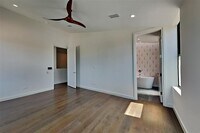 Building Photo - 103 Forest Star Dr