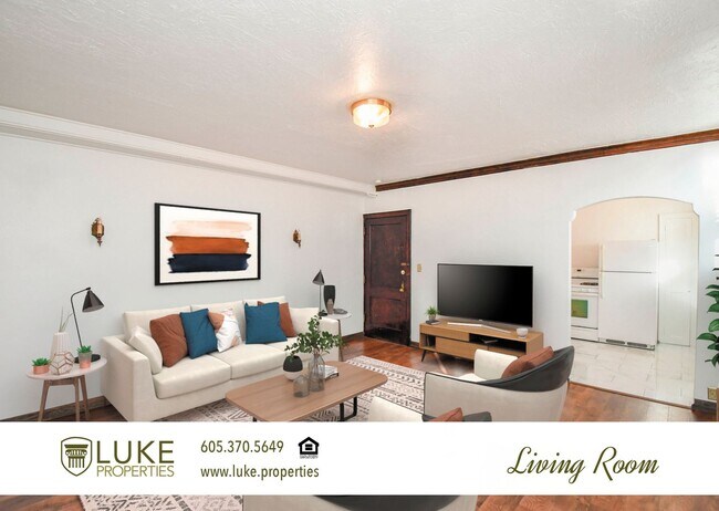 Building Photo - 1216 S Center Ave