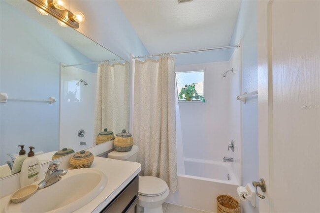 Building Photo - 7902 Carriage Pointe Dr