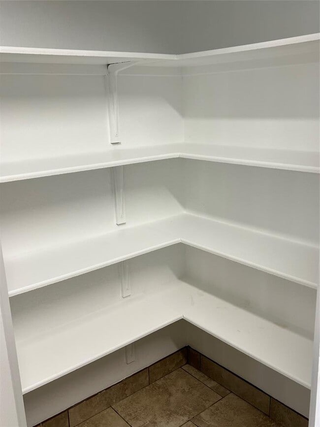 Building Photo - 1038 Trail Driver Cove