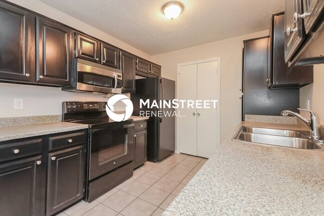 Building Photo - 3 Bedroom Pet-Friendly Home in IRVING, TX ...