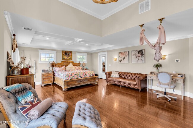 Building Photo - 1 Lennox Ave