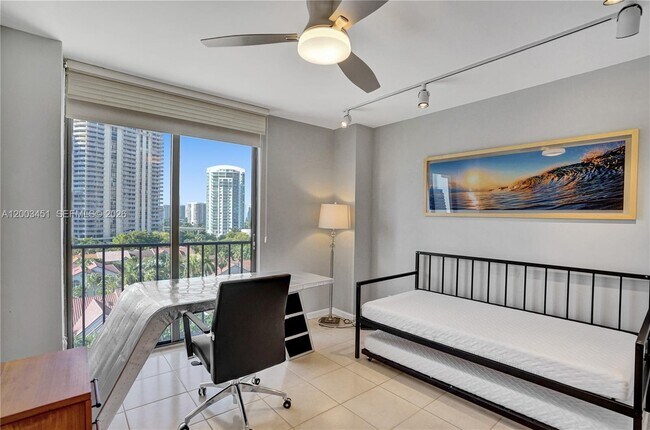 Building Photo - 19667 Turnberry Way