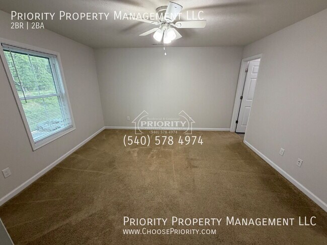 Building Photo - 3039 Locust Grv Ct