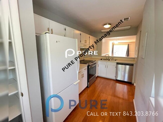 Building Photo - 1141 Shadow Lake Circle H