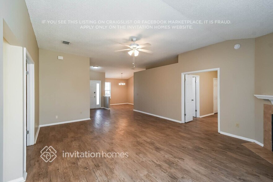 Building Photo - 8005 Weather Vane Dr