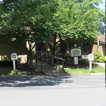Building Photo - Courthouse Apartments