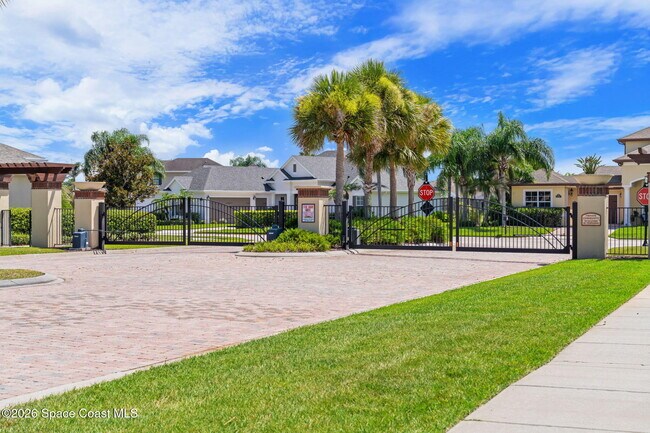 Building Photo - 3450 Brunot Cir