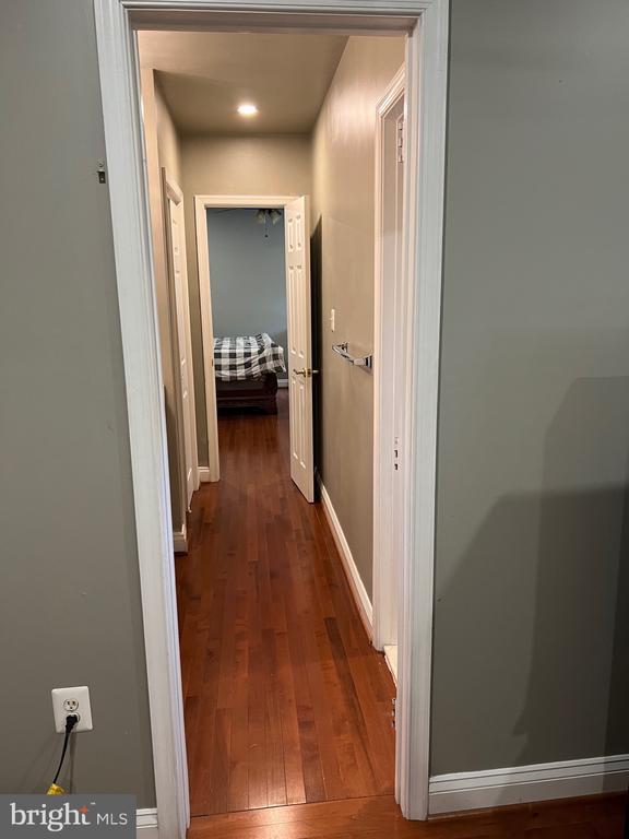 Building Photo - 3911 Arbor Crest Way