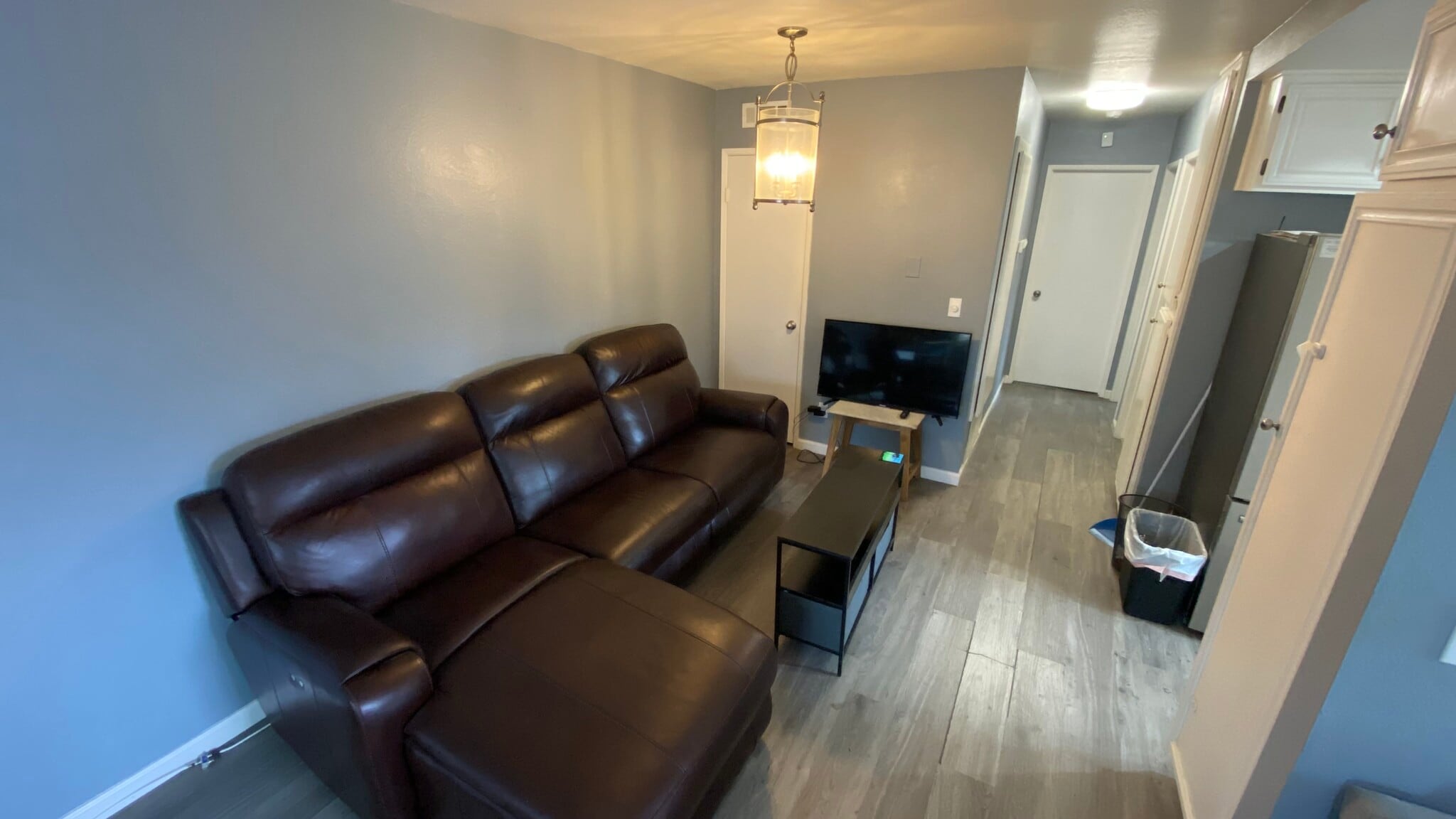 Building Photo - 1106 W Calle de las Estrellas