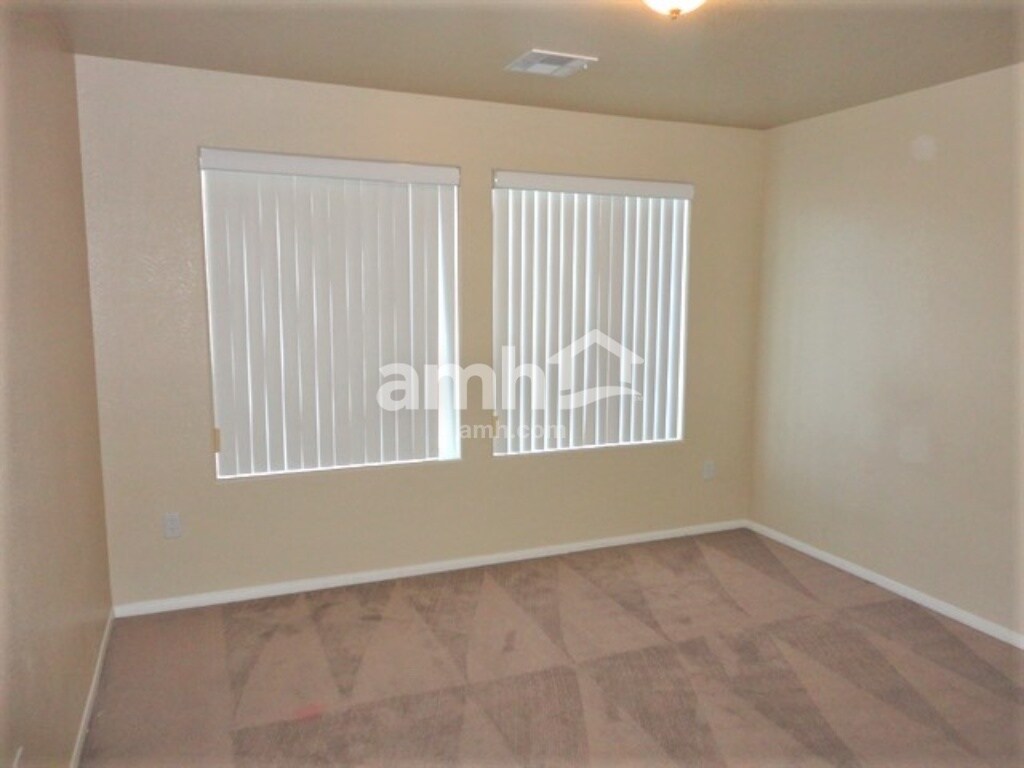 Building Photo - 9952 Tittleton Ave