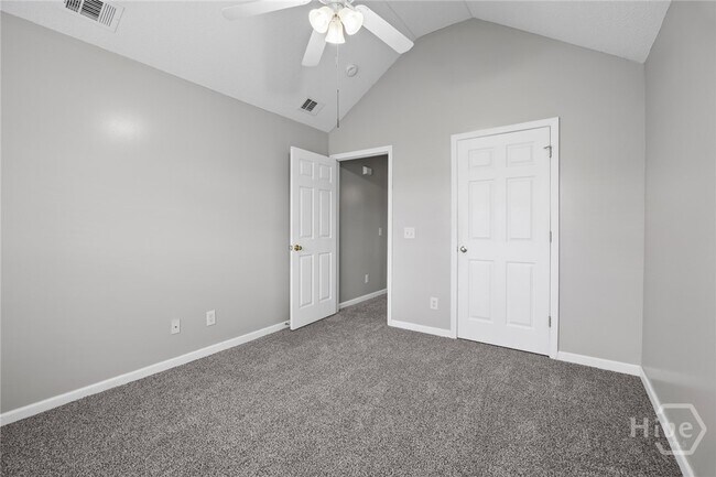 Building Photo - 115 Nandina Wy