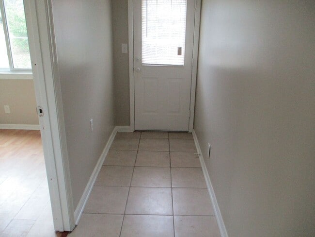 Building Photo - Updated 4 Bedroom Ranch in South Augusta