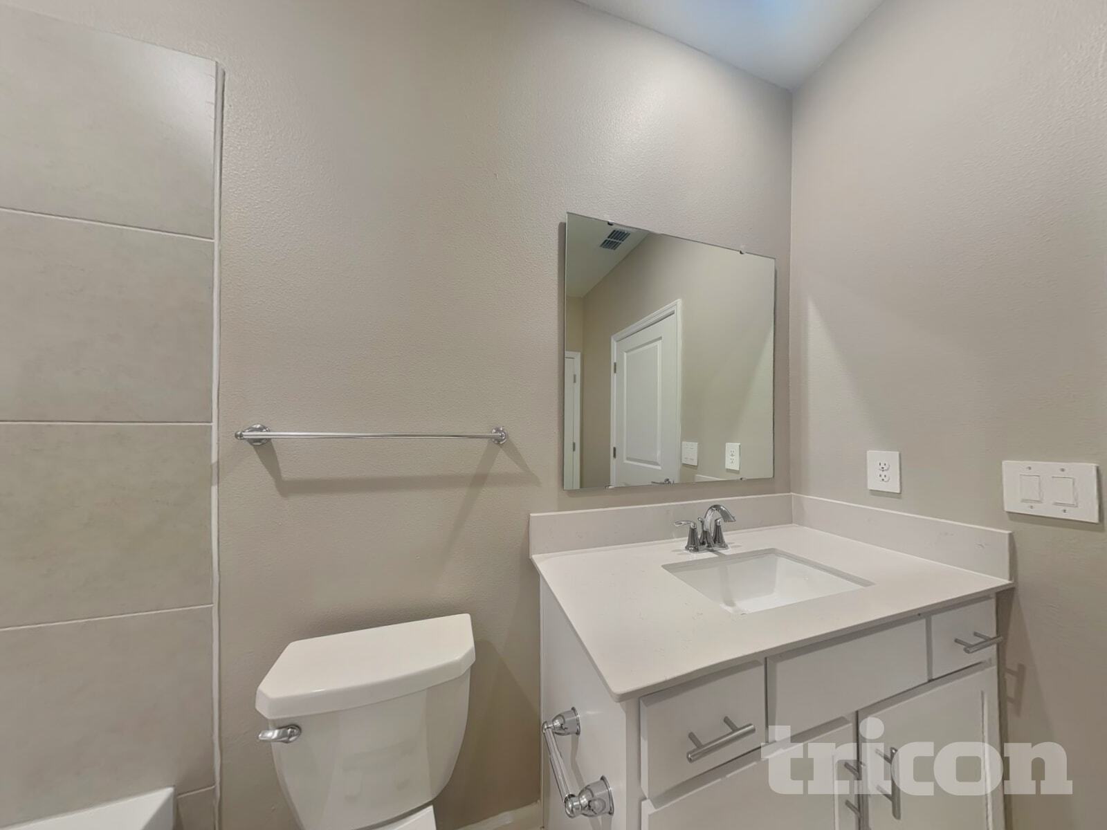 Building Photo - 728 Abita Aly