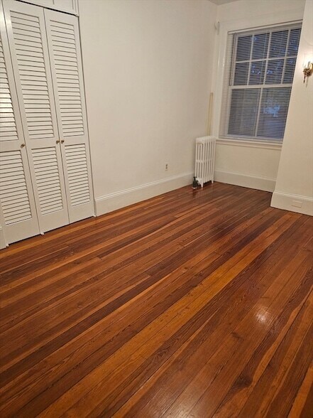 Building Photo - 361 Harvard St