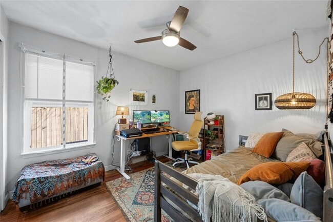 Building Photo - 5900 Harwill Cir