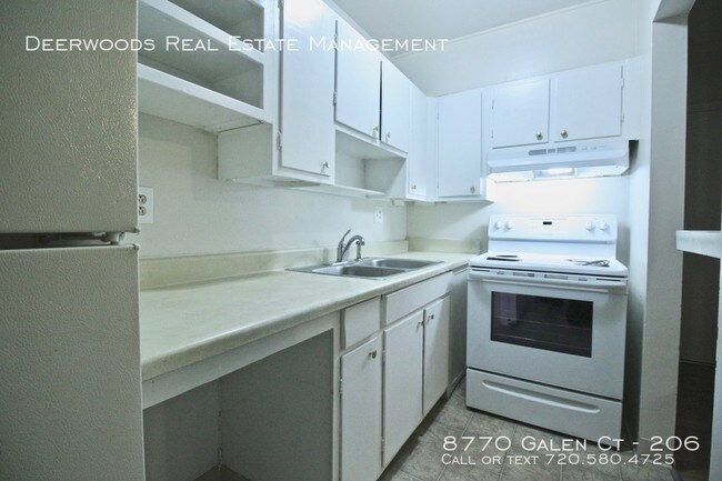 Building Photo - 8770 Galen Ct