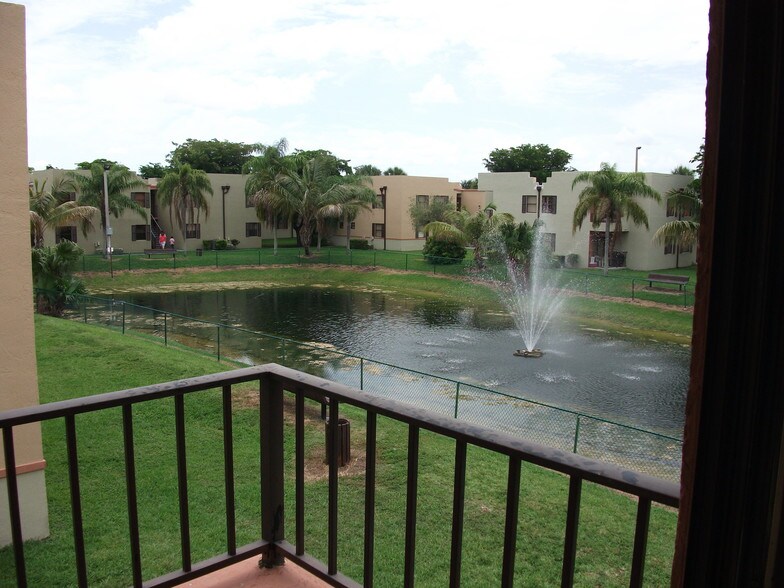 Water view from balcony - 646 NW 114th Ave