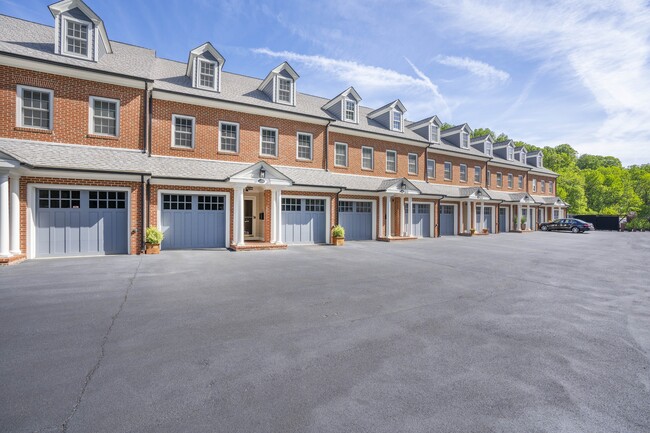 Building Photo - 118 Bancroft Mills Rd