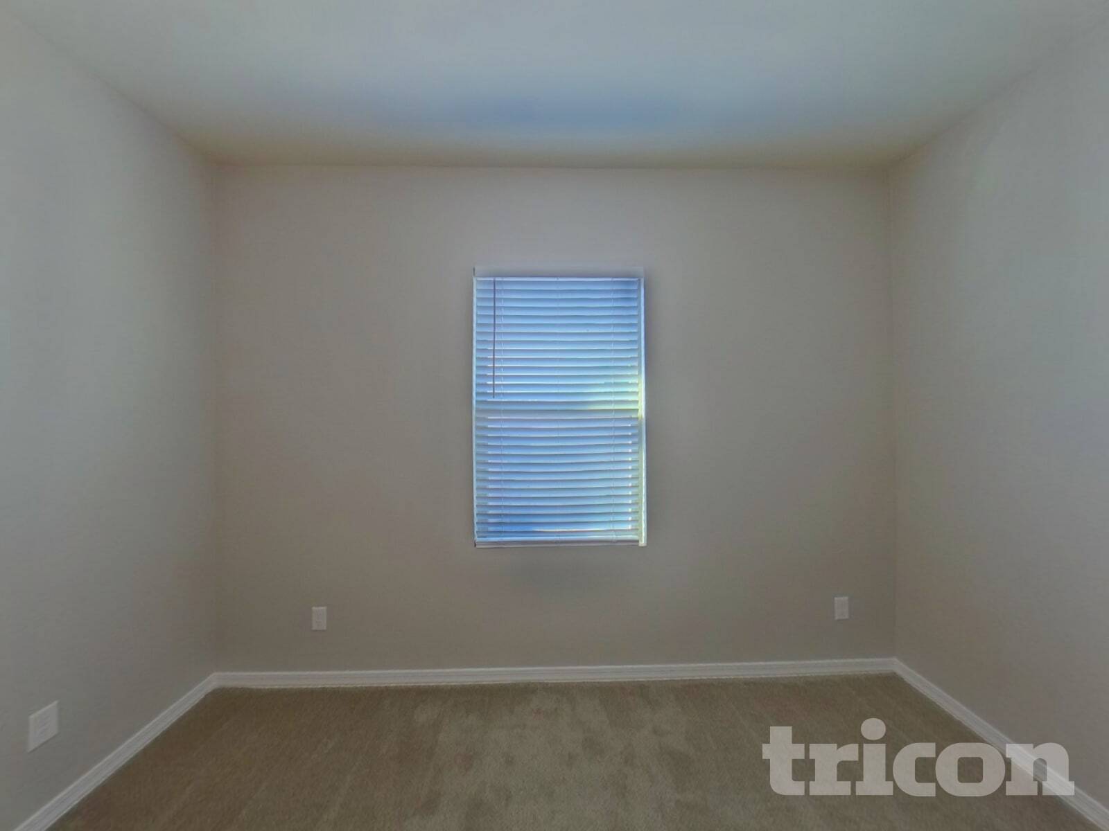 Building Photo - 37334 W Capri Ave