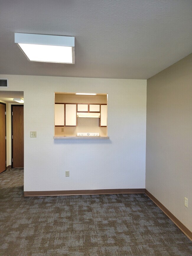 Oak Haven Living Room - Oak Haven Plaza Apartments