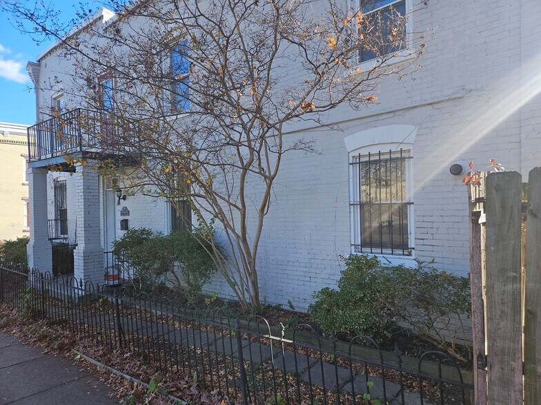 Building Photo - 1248 Florida Ave NW